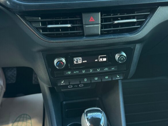 2020 Skoda Rapid II, синий, 1850000 рублей - вид 15