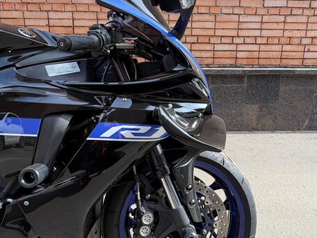 2021 Yamaha YZF-R1, чёрный, 1900000 рублей, вид 3