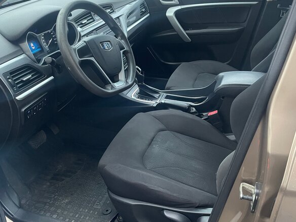 2019 Geely Emgrand 7 I Рестайлинг, бежевый, 750000 рублей - вид 5