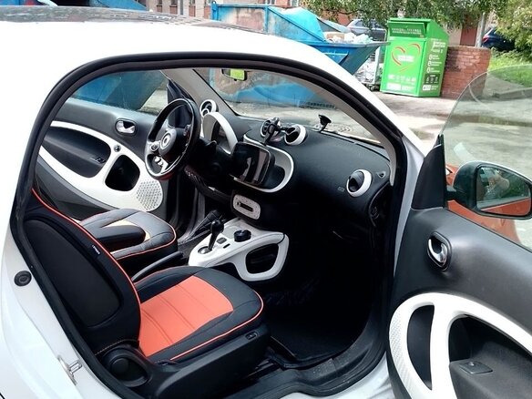2016 Smart Fortwo III, оранжевый, 1400000 рублей - вид 5