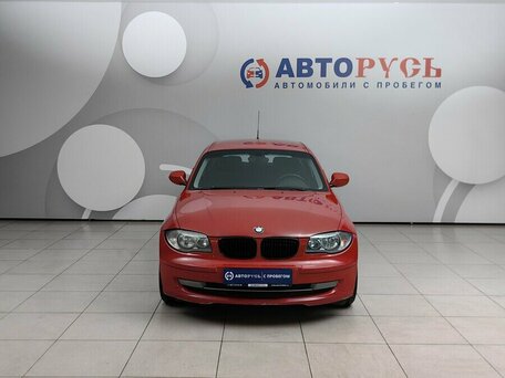 2010 BMW 1 серии 116i I (E81/E82/E87/E88) Рестайлинг, красный, 685000 рублей, вид 3