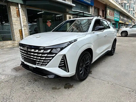 2026 Changan UNI-Z, белый, 2090000 рублей, вид 4