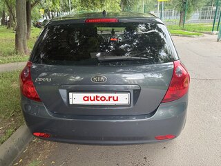 2009 Kia Ceed I, серый, 620000 рублей, вид 3