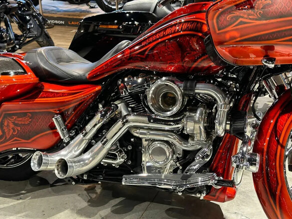 2016 Harley-Davidson Road Glide, красный, 4500000 рублей - вид 25