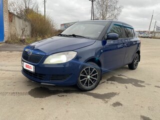 2013 Skoda Fabia II Рестайлинг, синий, 430000 рублей, вид 1