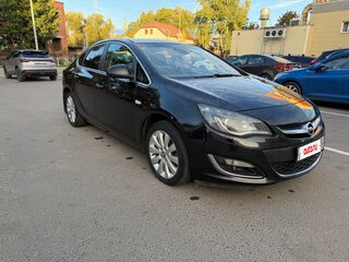 2012 Opel Astra J Рестайлинг, чёрный, 680000 рублей, вид 4