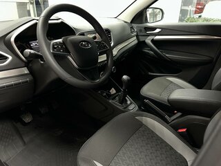 2026 Lada (ВАЗ) Vesta I Рестайлинг (NG), чёрный, 1685000 рублей, вид 5