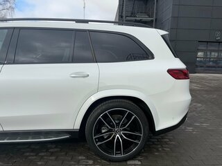 2026 Mercedes-Benz GLS 450 II (X167) Рестайлинг, белый, 16990000 рублей, вид 4