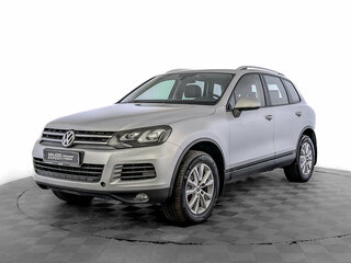 2013 Volkswagen Touareg II, серебристый, 1878500 рублей, вид 1