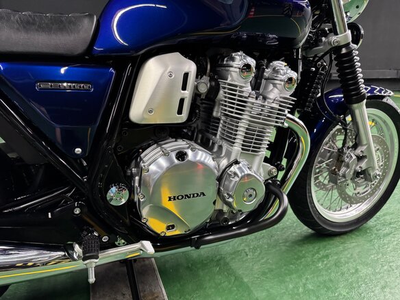 2021 Honda CB 1100, синий, 1450000 рублей - вид 17