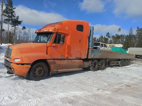 1999 Freightliner Century Class, оранжевый, 1430000 рублей, вид 5