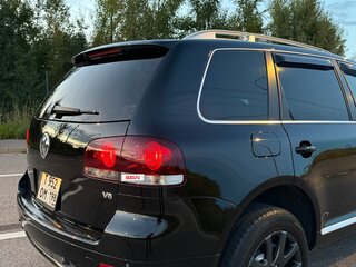 2007 Volkswagen Touareg I Рестайлинг, чёрный, 1700000 рублей, вид 3