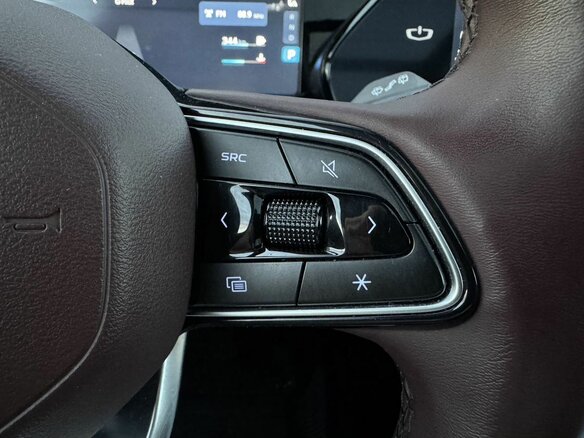 2024 Geely Monjaro I, белый, 3740000 рублей - вид 20
