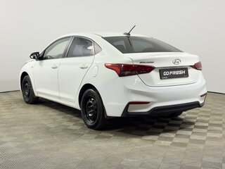 2018 Hyundai Solaris II, белый, 729900 рублей, вид 2