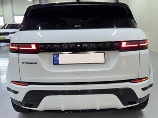2025 Land Rover Range Rover Evoque II Рестайлинг, белый, 6610000 рублей, вид 3