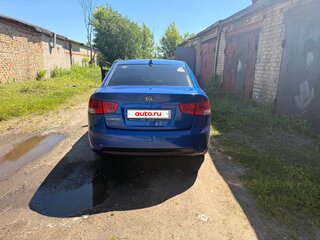 2011 Kia Cerato 6-speed II, голубой, 450000 рублей, вид 3