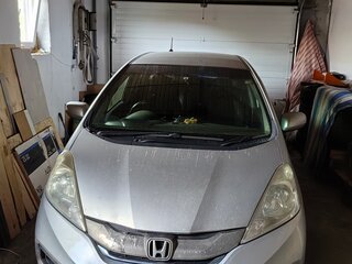 2014 Honda Fit Shuttle I Рестайлинг, серебристый, 850000 рублей, вид 1