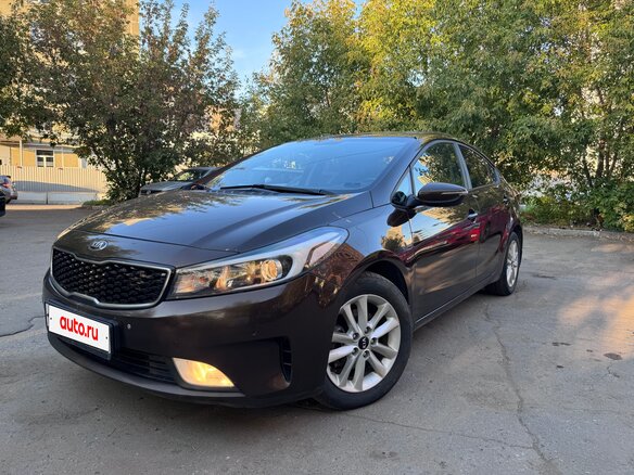 2019 Kia Cerato III Рестайлинг (Classic), коричневый, 1290000 рублей