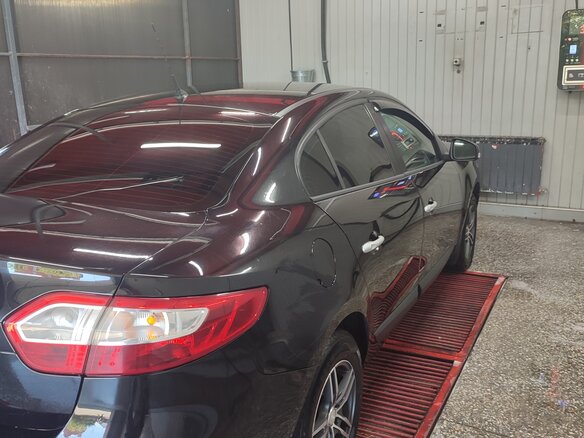 2013 Renault Fluence I Рестайлинг, чёрный, 740000 рублей - вид 19
