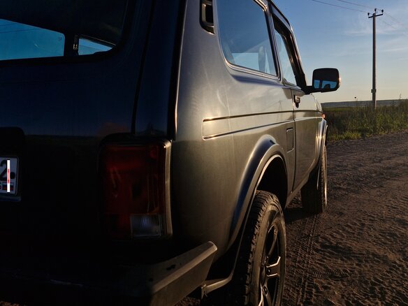 2019 Lada (ВАЗ) 2121 (4x4) I Рестайлинг, серебристый, 550000 рублей - вид 3