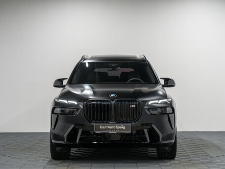2024 BMW X7 M60i I (G07) Рестайлинг, чёрный, 16490000 рублей, вид 2