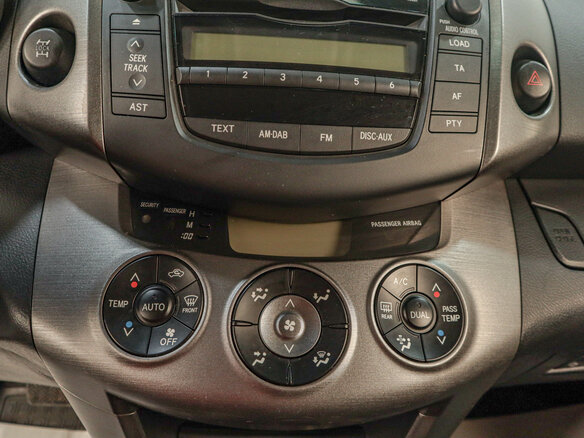 2012 Toyota RAV4 III (XA30) Рестайлинг, серый, 1379000 рублей - вид 12