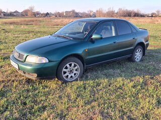 1999 Audi A4 I (B5) Рестайлинг, зелёный, 370000 рублей, вид 3