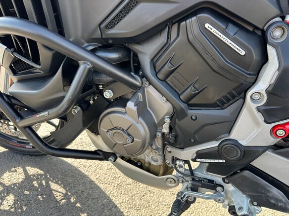 2021 Ducati Multistrada V4, красный, 2300000 рублей - вид 16