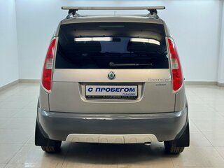 2008 Skoda Roomster I, серый, 630000 рублей, вид 3
