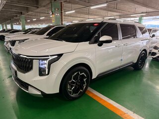 2024 Kia Carnival IV Рестайлинг, белый, 4800000 рублей, вид 2