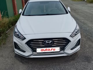 2019 Hyundai Sonata VII (LF) Рестайлинг, белый, 2000000 рублей, вид 1