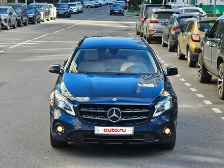 2019 Mercedes-Benz GLA 250 I (X156) Рестайлинг, синий, 3250000 рублей, вид 5