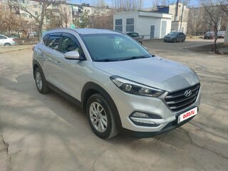 2018 Hyundai Tucson III, серебристый, 2000000 рублей, вид 2