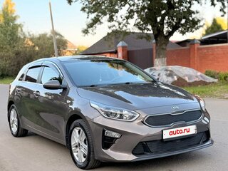 2020 Kia Ceed III, коричневый, 2170000 рублей, вид 2