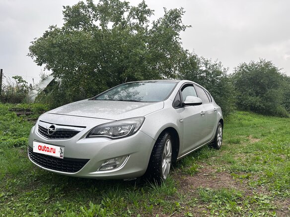 2011 Opel Astra J, серебристый, 420000 рублей - вид 5