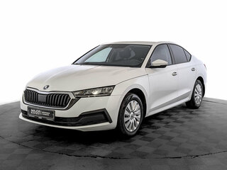 2021 Skoda Octavia IV (A8), белый, 1990000 рублей, вид 1