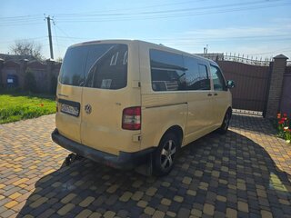 2010 Volkswagen Transporter T5 Рестайлинг, бежевый, 990000 рублей, вид 3