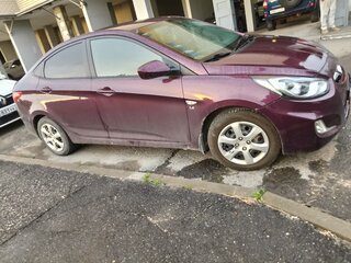 2012 Hyundai Solaris I, фиолетовый, 680000 рублей, вид 4