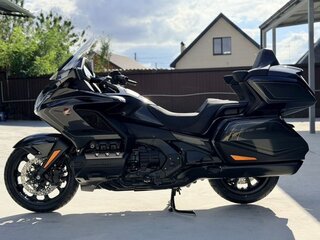 2026 Honda GL 1800 Gold Wing, чёрный, 3850000 рублей, вид 4