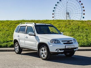 2013 Chevrolet Niva I Рестайлинг, белый, 490000 рублей, вид 5