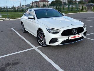 2021 Mercedes-Benz E-Класс 200 V (W213, S213, C238) Рестайлинг, белый, 4550000 рублей, вид 2