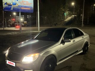 2010 Mercedes-Benz C-Класс 200 III (W204), серебристый, 750000 рублей, вид 2