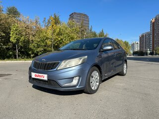 2013 Kia Rio 5-speed III, голубой, 750000 рублей, вид 1