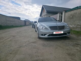 2006 Mercedes-Benz S-Класс 550 Long V (W221), серебристый, 1100000 рублей, вид 1