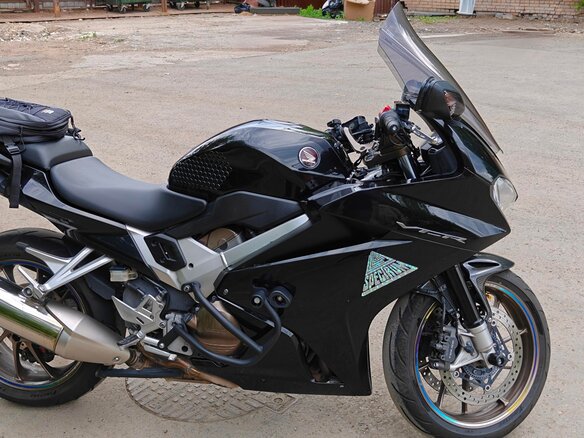 2015 Honda VFR 800, чёрный, 760000 рублей - вид 5