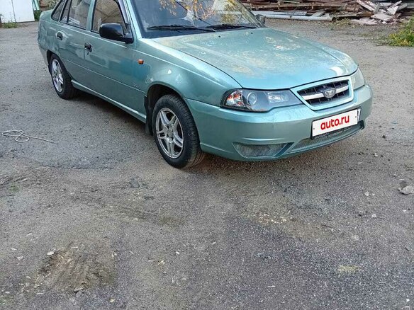 2009 Daewoo Nexia I Рестайлинг, зелёный, 165000 рублей - вид 2