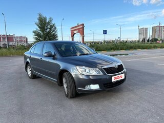 2013 Skoda Octavia II (A5) Рестайлинг, серый, 950000 рублей, вид 2