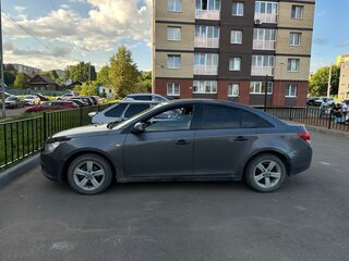 2011 Chevrolet Cruze I, серый, 470000 рублей, вид 3