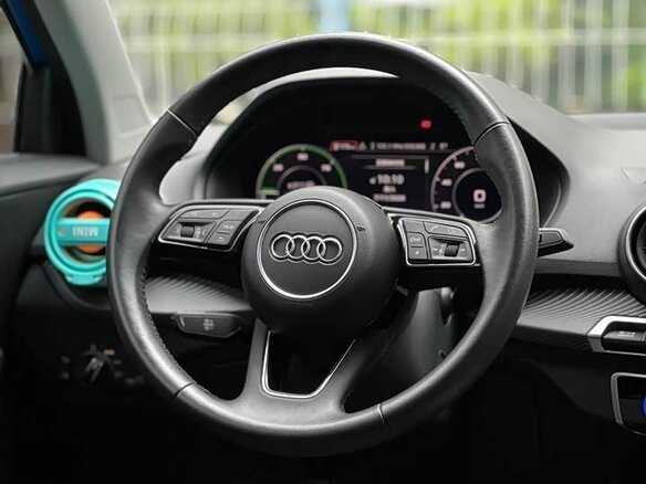 2019 Audi Q2 L e-tron I, синий, 1470000 рублей - вид 21