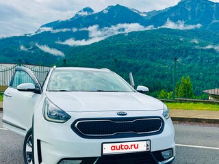 2018 Kia Niro Plug-in hybrid I, белый, 2770000 рублей, вид 1